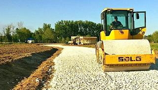 Отсыпка дороги в Волхове от ГОСТСТРОЙ от 950 руб. за метр